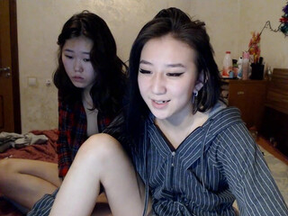 meowed_dance Lacy brunette