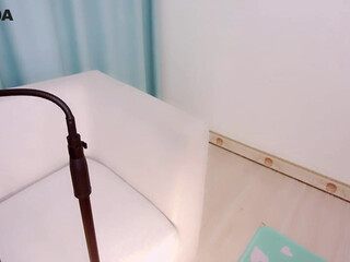 b_meow 09 August 2020