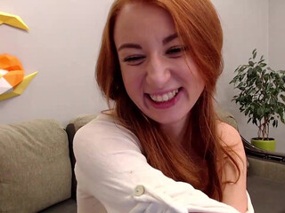 lindseyfoxx 09 March 2020