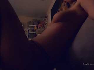 kayleeheartkins cute chick fucked in her cunt