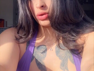 felicitygreens amazing whore shows juicy holes