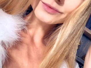 nancyace onlyfans chubby mare in honor of the holiday shows its bust