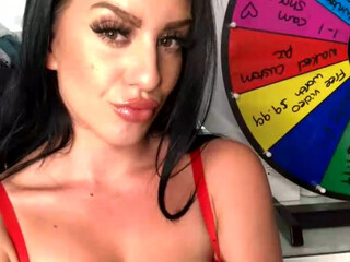 taramay69 charming babe shows off beautiful sissy