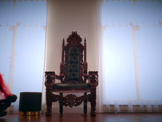 vancouverdomina black-haired bitch passionately masturbates cunt