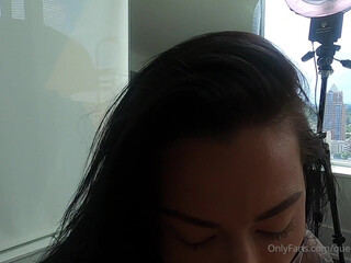 queenschmanda spicy trash fucks herself with a dildo