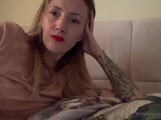 fetishnikki show with an attractive black hair