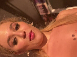 blakeblossomxxx chaturbate