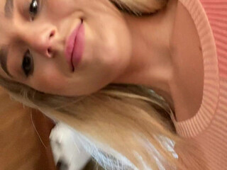 blakeblossomxxx girl with elastic milks having fun with sex toy