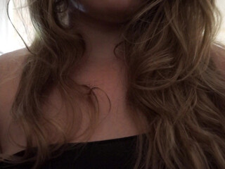 Kittywhite lustful slut fucks her pussy with a phallus