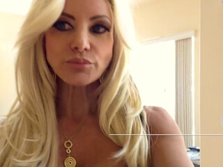 Brittany busty young lady fucks her cunt