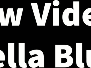 Bella naughty pussy jerks off juicy pussy