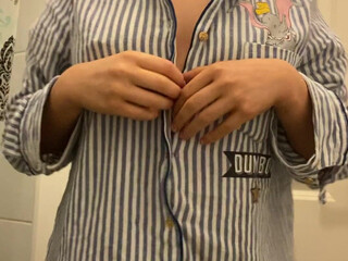 jasminheaney onlyfans handjob and play with sex toys