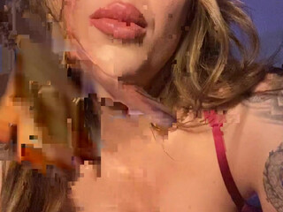 jasminheaney onlyfans appetizing nipple presses shaved holes