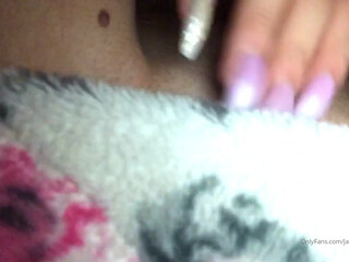 jasminheaney onlyfans exciting trash boasts a body