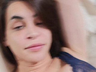 Carla Brasil onlyfans Pumped up guy