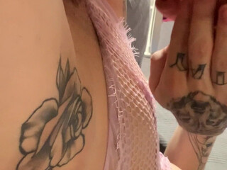 Thaila onlyfans a wonderful beast takes a shower