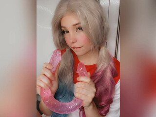 Belle Delphine onlyfans busty mare caresses pussy