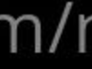 Nanoe_Vaesen shy mummy twirling elastic ass