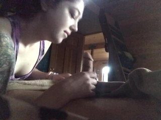 Lushious_lucy gorgeous model tightly stretches both holes.