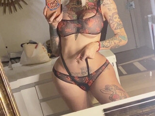 Katy Leon onlyfans Long crumb