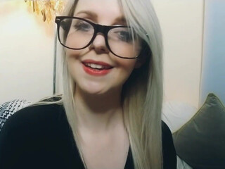 BelleBlake young lady in stockings fucks pussy