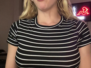 Alix Lynx onlyfans 21 November 2020