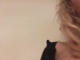 Alix Lynx onlyfans wonderful redhead fucks herself with a phallus