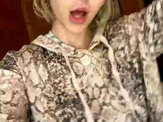 Alix Lynx onlyfans slag