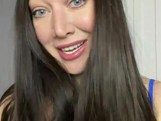 otkinkyjo.XXX onlyfans bitch drummed with glass dick