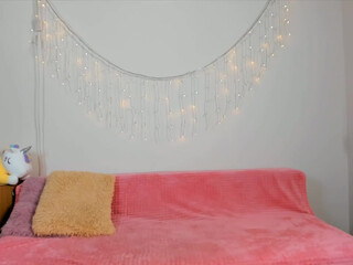 tina_cutie busty young lady fucks her cunt