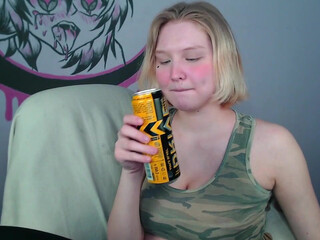 rubyrosess busty beauty takes off her underwear