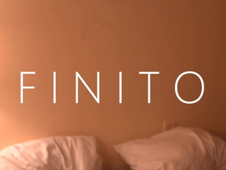 lizmreow hot young lady is fucking pussy