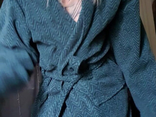 nayomisharpe crazy slut gently pulls pussy