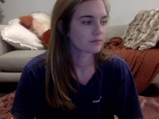 lovelucyluxe twirling pussies and tits