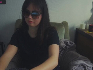 love_dont_be_shy gorgeous bitch caresses big boobs