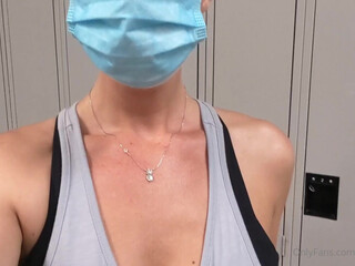 sashaduvall busty young lady posing nude