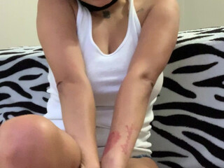 mariaaskyy busty female pleases herself with sex toy