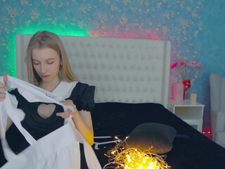 lily_you_shy_babe sexy hottie relish sucks sex toy