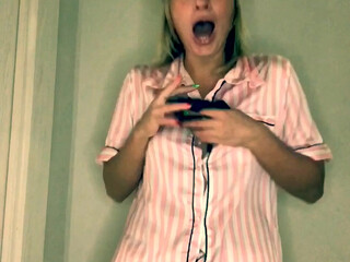 julia_unicorn Busty bitch