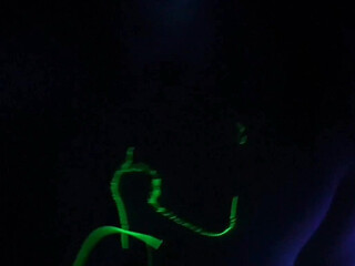 havanahopeless hot female fucks herself in the anus