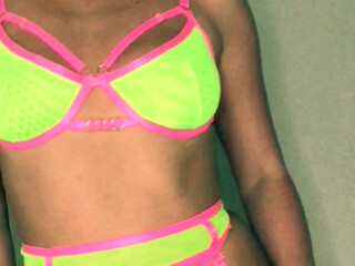 julia_unicorn exquisite skin fucks pussy through pants