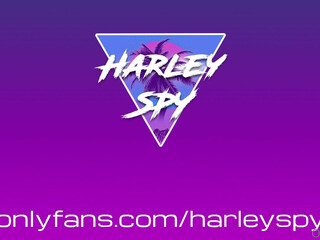 harleyspy blissful bitch pulls pussy