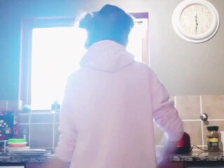 allyson_grey wonderful redhead sexy poses for the camera