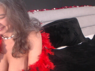 milf_ette masturbating and more