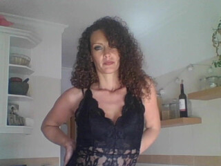 milflucy busty hottie fucks handjob cunt