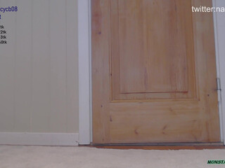 monstarnancy08 dark chick seduces with big shapes