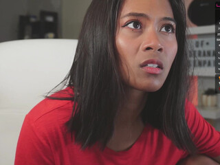 moansinahegao big tit teases her pussy with a phallus