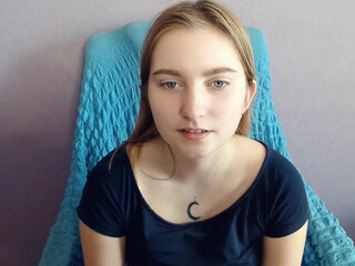 miss_katrina_ mature fatty striking with huge tits