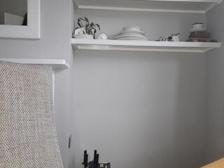 cumandplay_ naked handjob on the floor