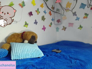 chanelsx cute wench pulls vagina with phallus